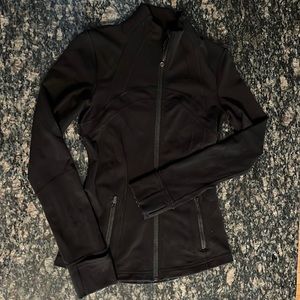 LULULEMON JACKET
